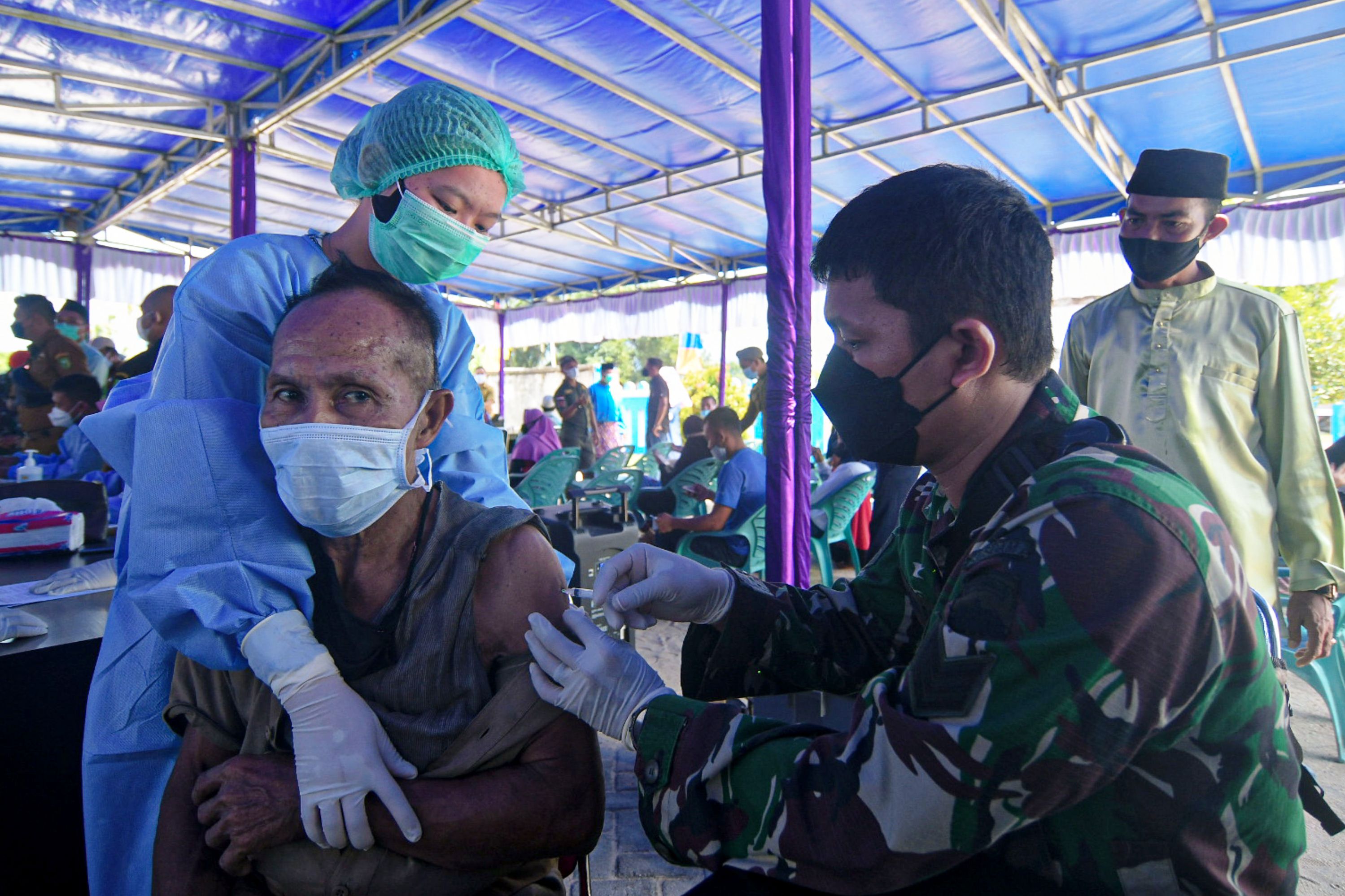 Capaian Vaksinasi Lansia di Atas 60%, Kota Tasikmalaya Masuk Level 1