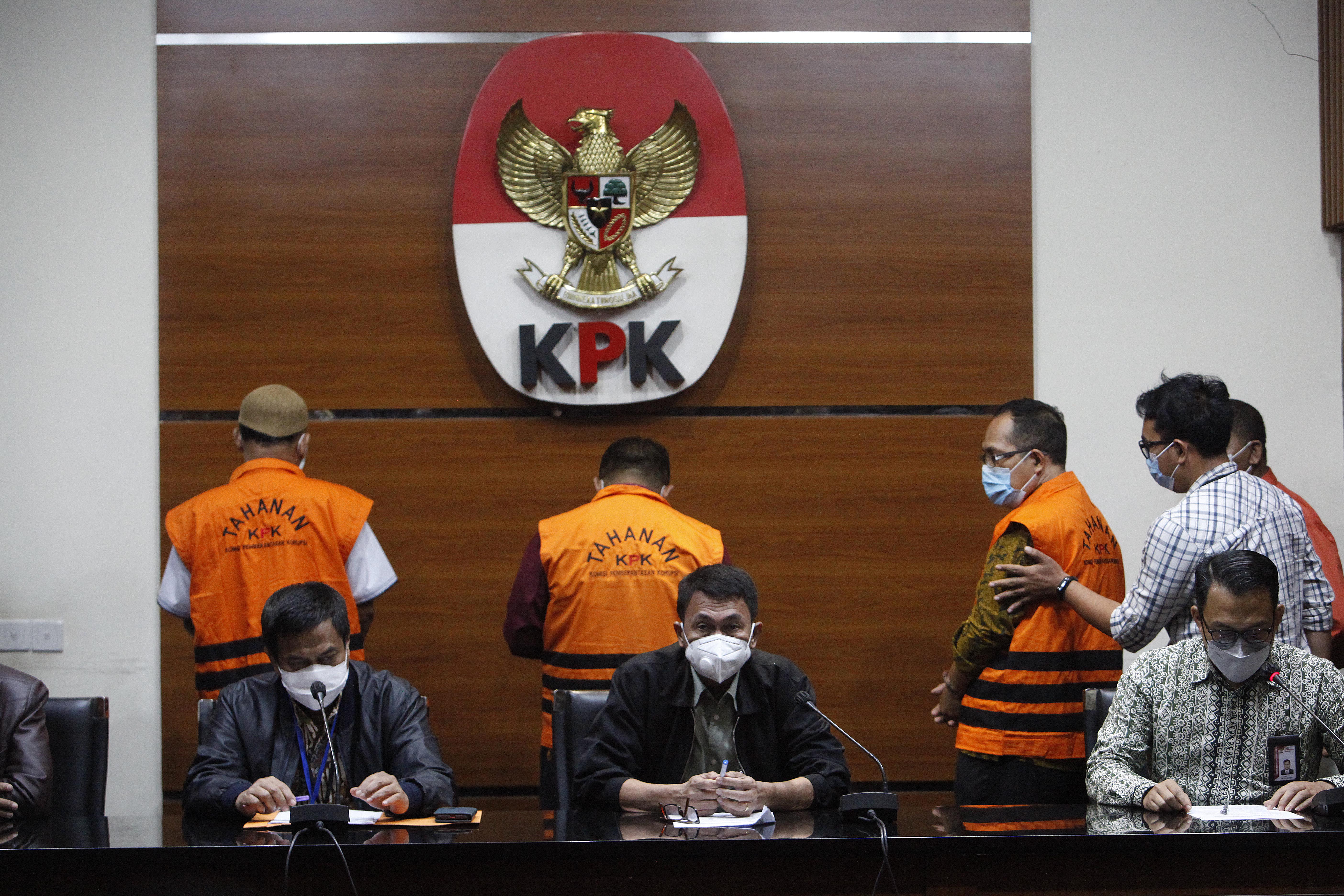 KPK Buru Bos PT SGP Terkait OTT di PN Surabaya