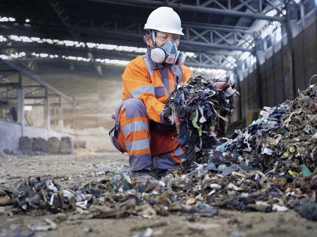 Delapan Pabrik SIG Raih Proper Hijau