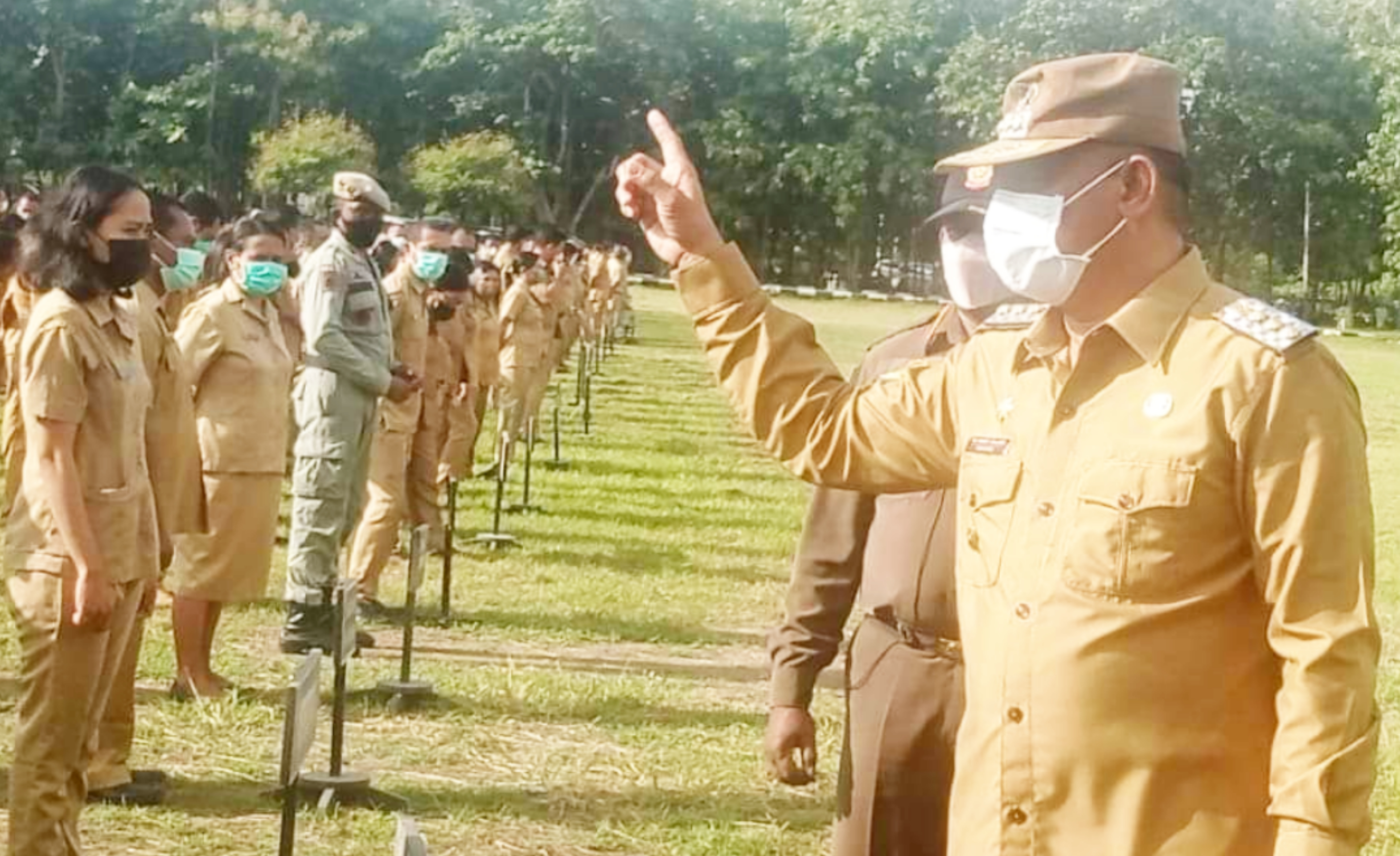 Bupati Sikka Fransiskus Roberto Diogo.