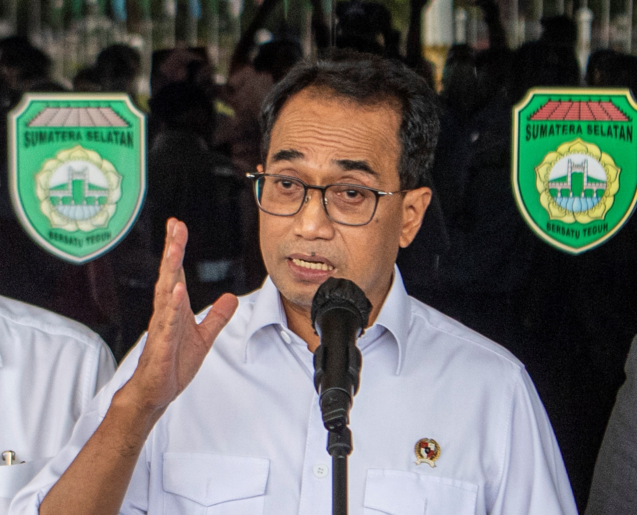 Menhub Apresiasi Kolaborasi Dukung Ekosistem Kendaraan Listrik di Bali