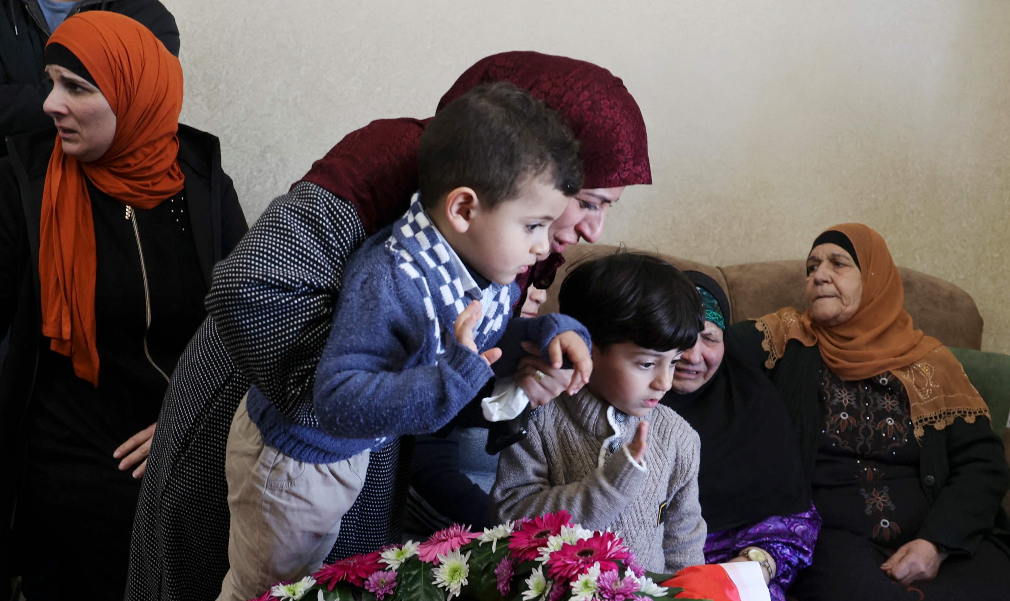 Kesaksian Kondisi Orang Tua Palestina setelah Ditinggalkan Tentara Israel