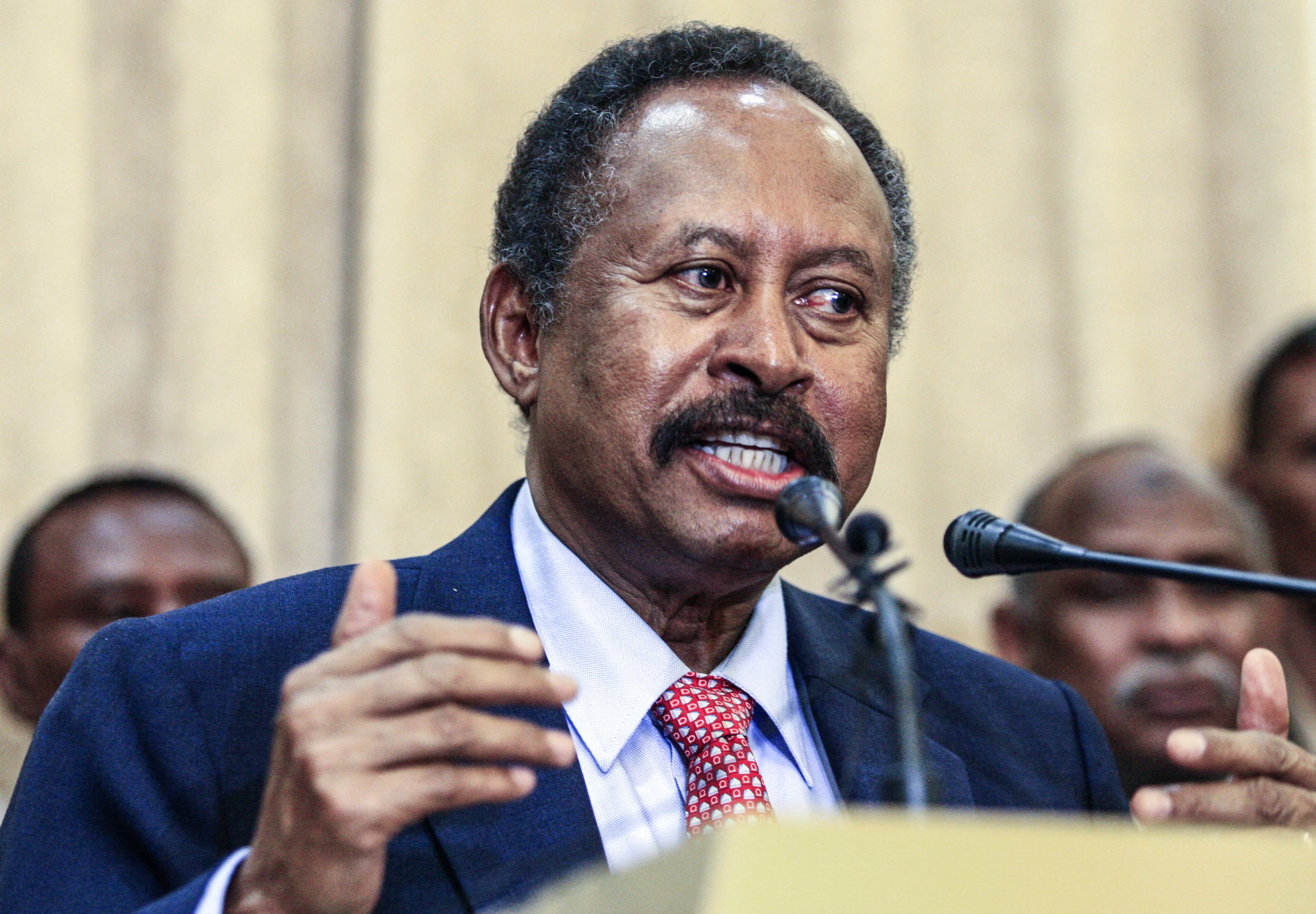 Perdana Menteri (PM) Interim Abdallah Hamdok mengundurkan diri pada Minggu (26/12/2021) malam,.