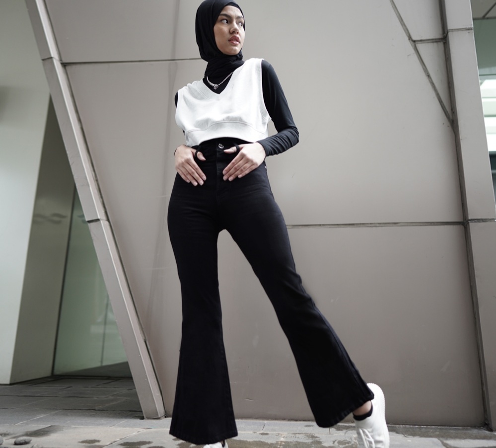 WAUW Tawarkan Jeans yang Sesuai dengan Iklim Tropis Indonesia 