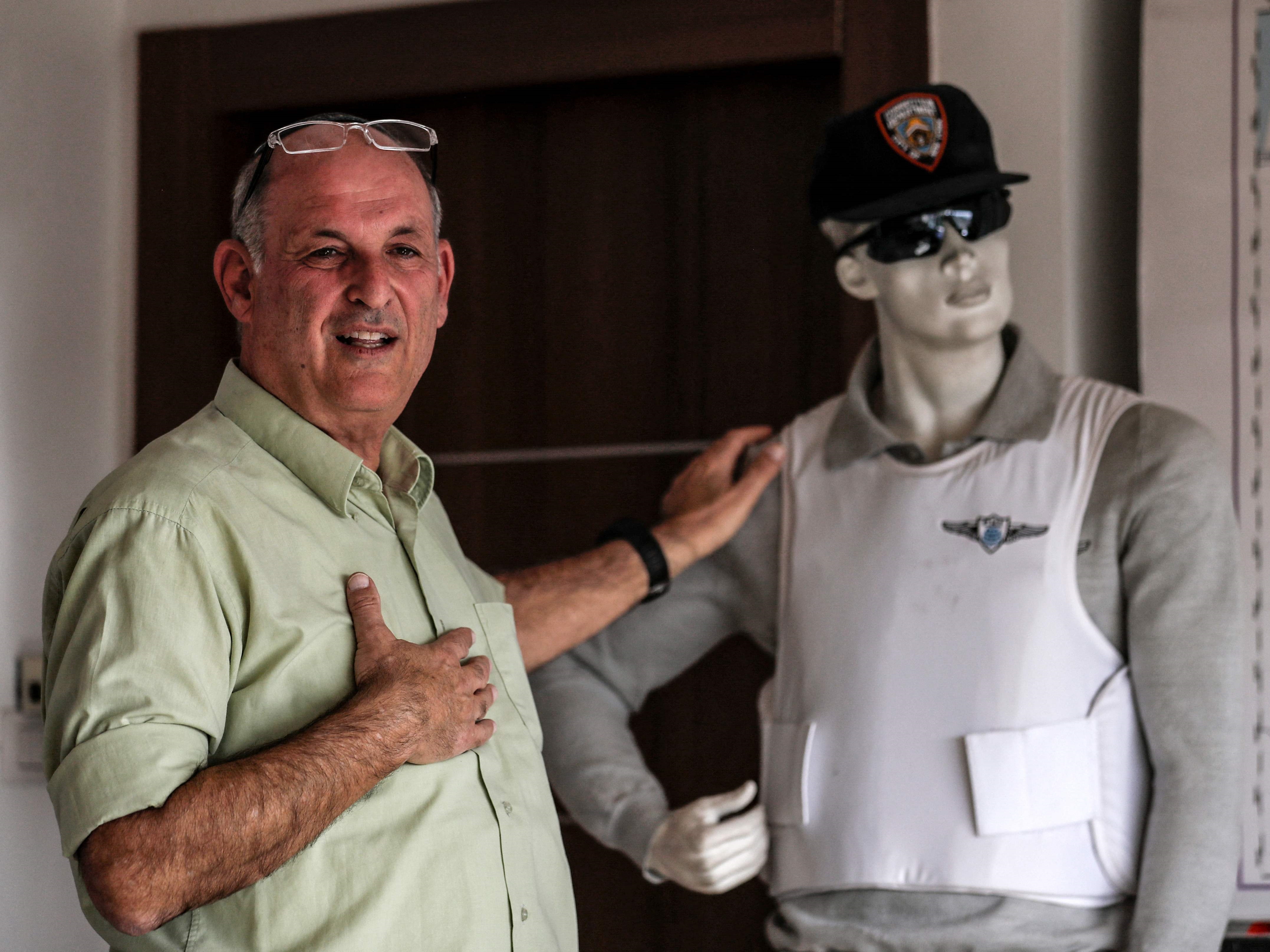 Perusahaan Israel Kembangkan Kamera Badan untuk Identifikasi Wajah