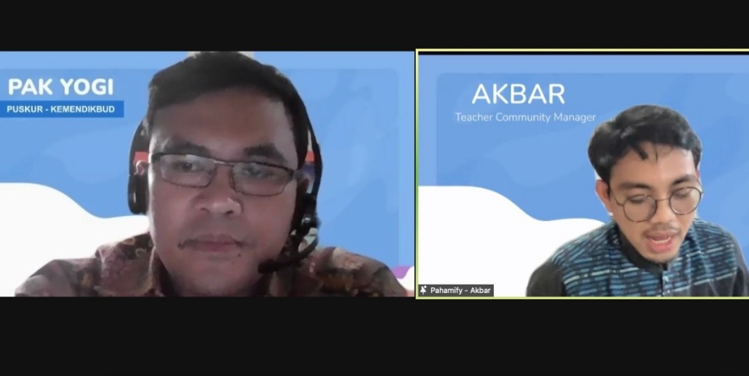 Webinar membahs Kurikulum Prototipe 2022 yang digelar Pahamify dengan Kemendibudristek