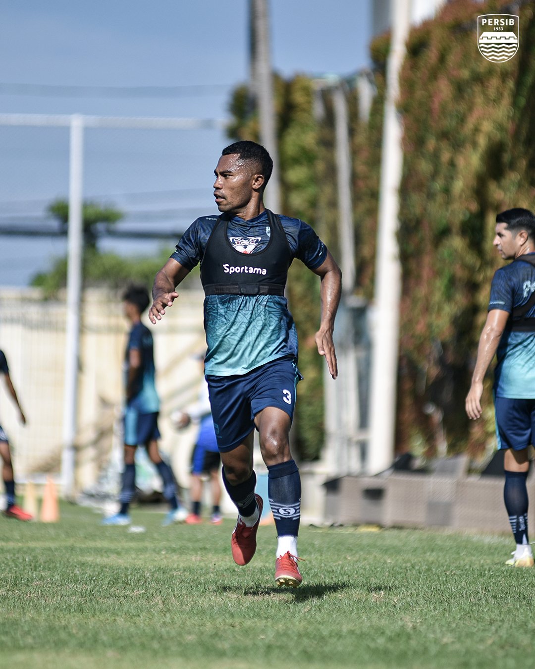 Skuad Persib tengah berlatih