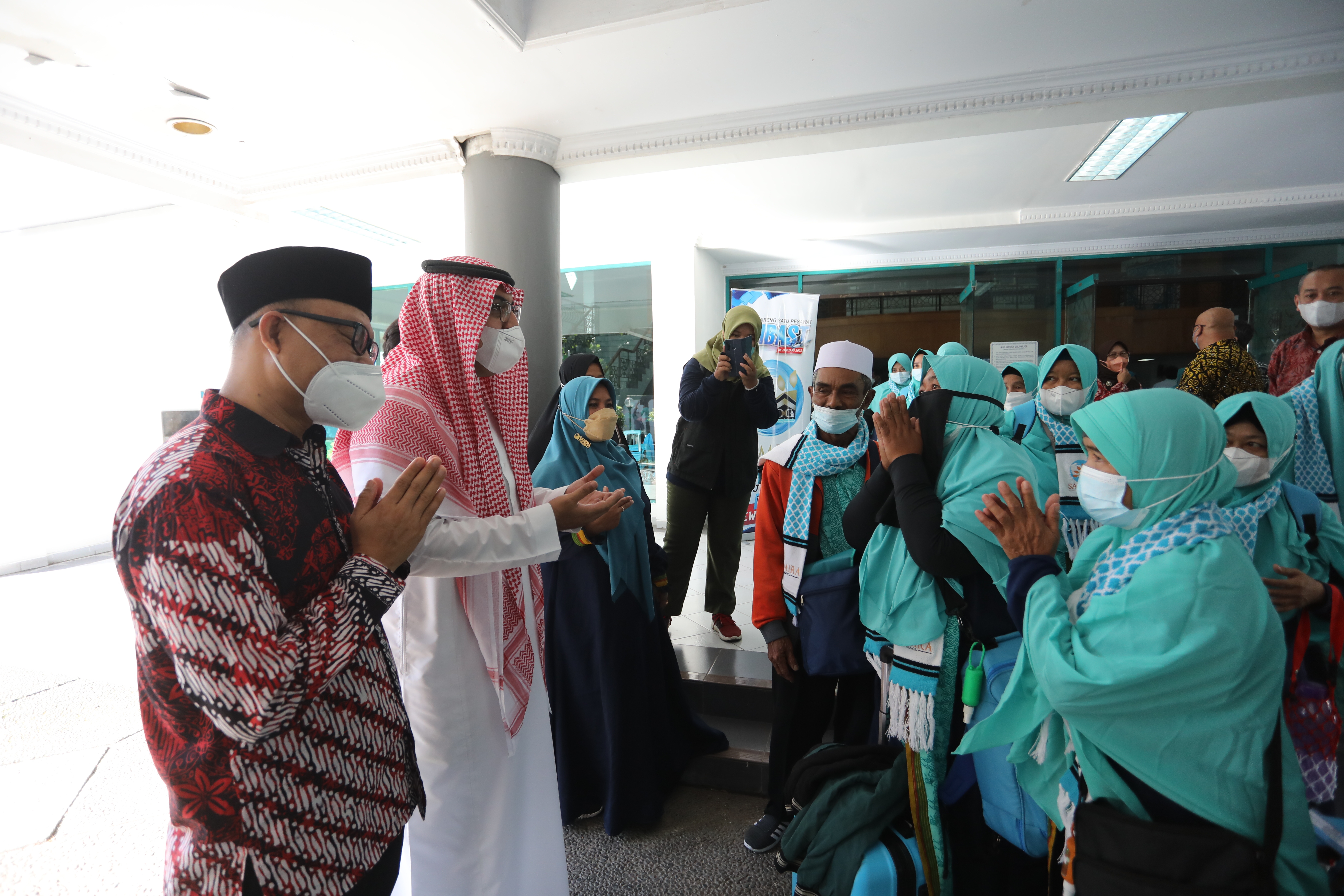 Pelepasa keberangkatan jemaah Umrah Indonesia