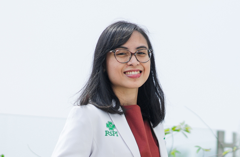 Dokter Spesialis Paru dan Pernapasan, dr. Desilia Atikawati, Sp.P, FAPSR.