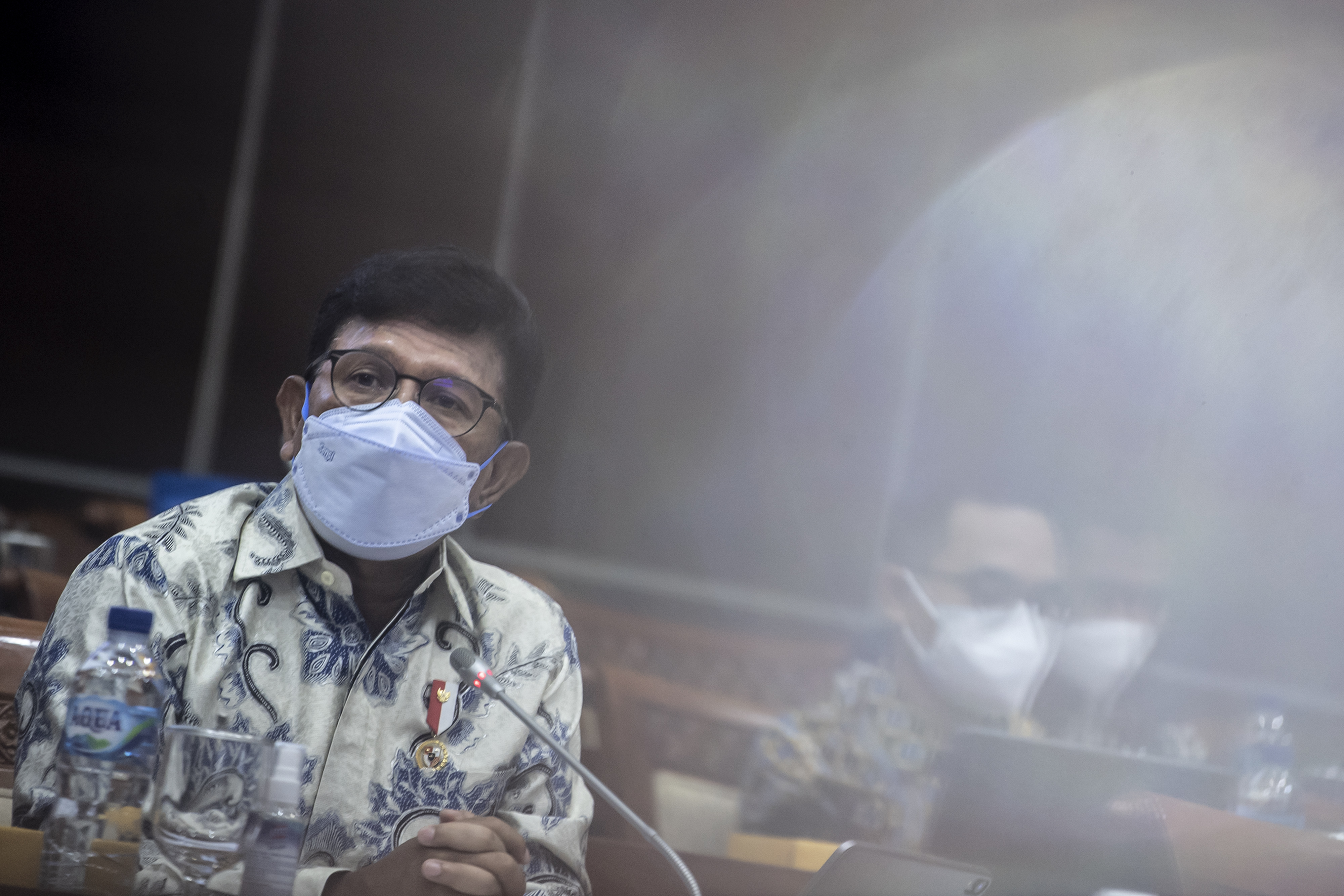 Menteri Komunikasi dan Informatika Johnny G. Plate mengajak peran aktif masyarakat mencegah penyebaran covid-19