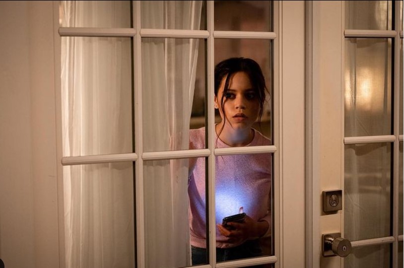 Cuplikan adegan dari film Scream