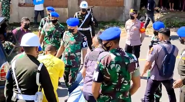 Rekonstruksi peristiwa tabrak lari di Nagrek oleh Polisi Militer TNI-AD