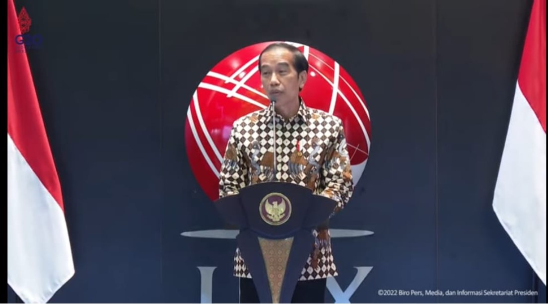 Presiden Joko Widodo di Bursa Efek Indonesia.