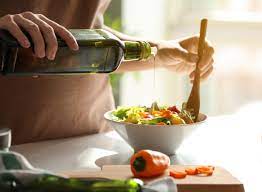 Minyak Zaitun dalam Masakan Terbukti Kurangi Risiko Berbagai Penyakit