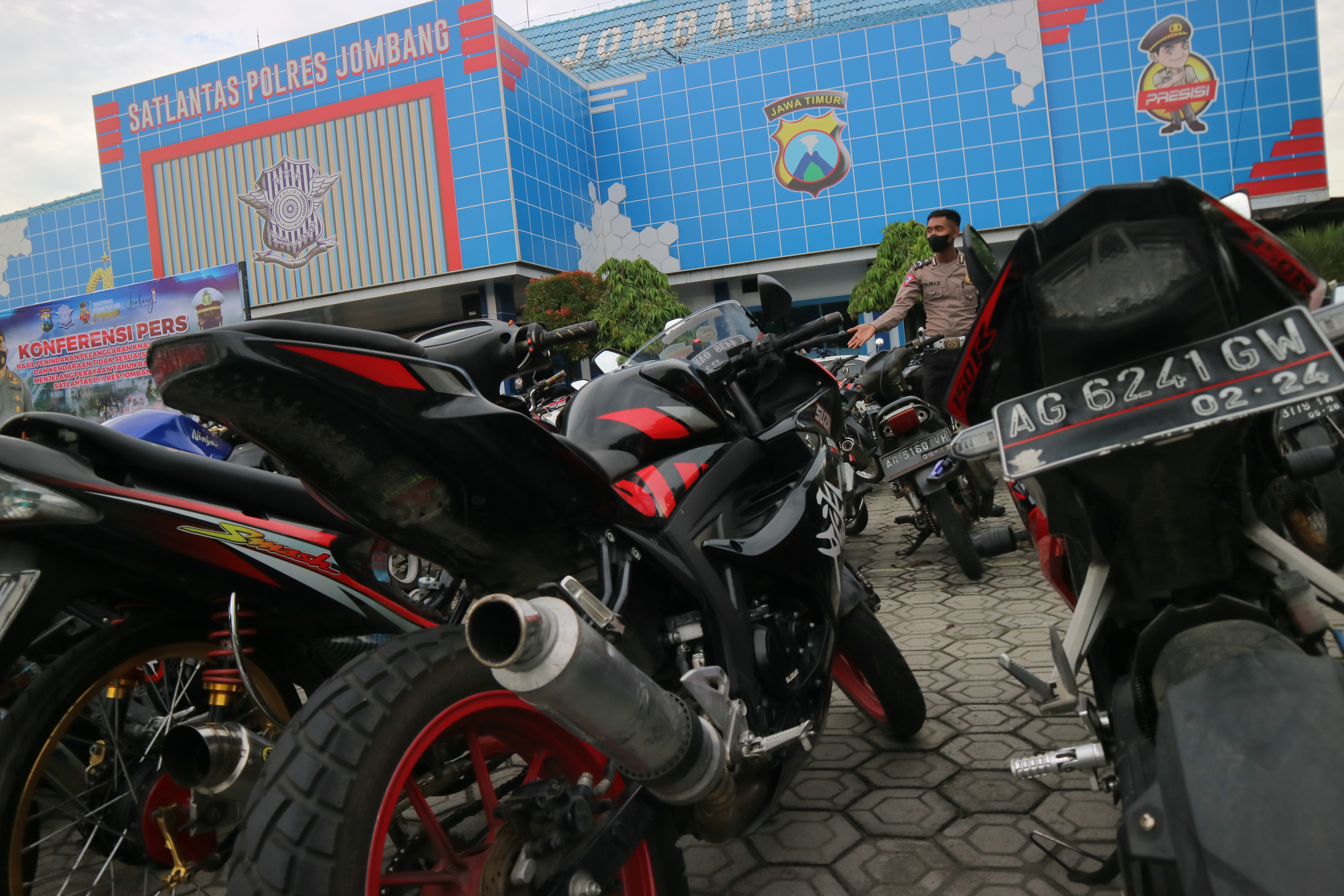 Ilustrasi--knalpot sepeda motor