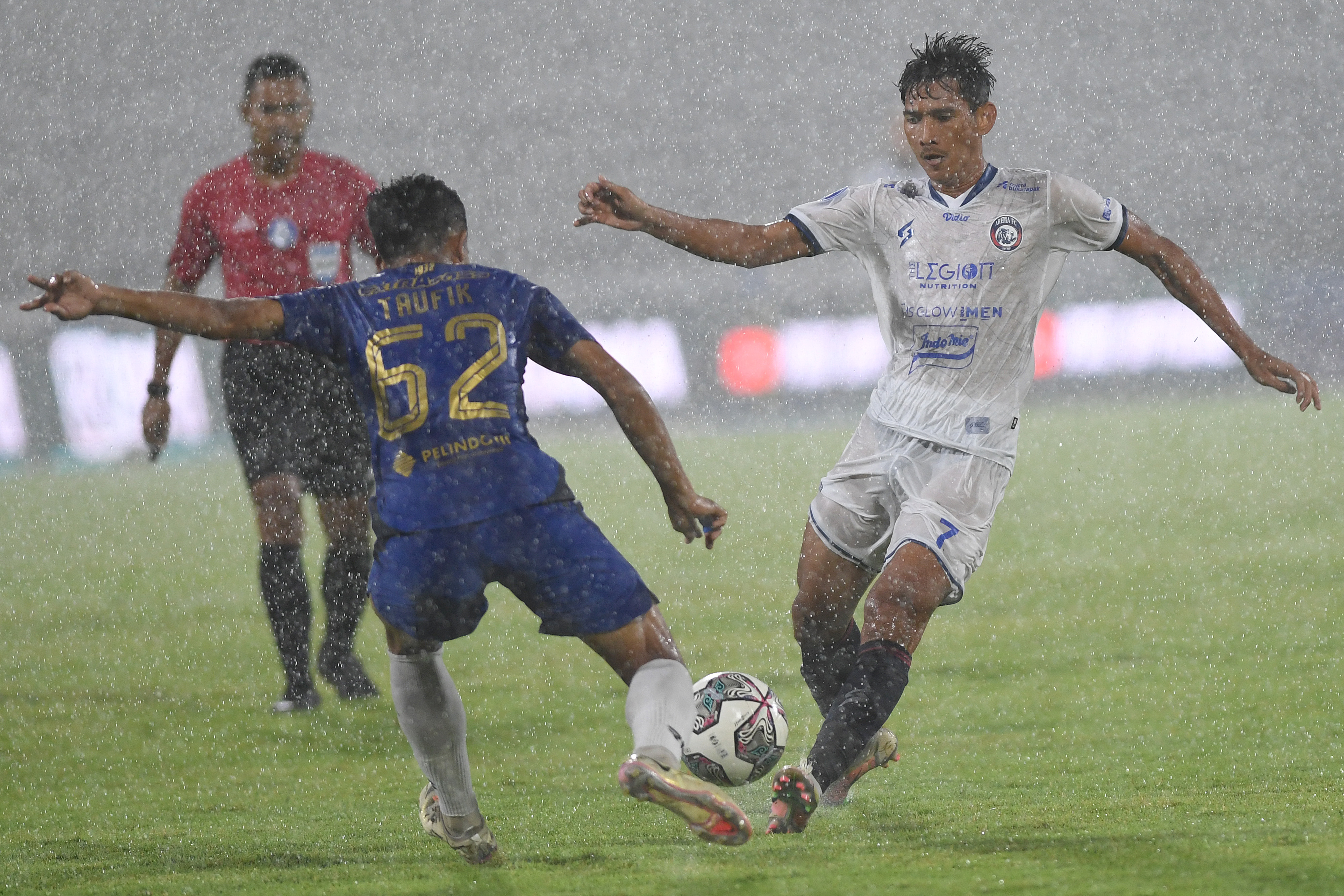 Laga Liga 1 antara Arema FC dan PSIS
