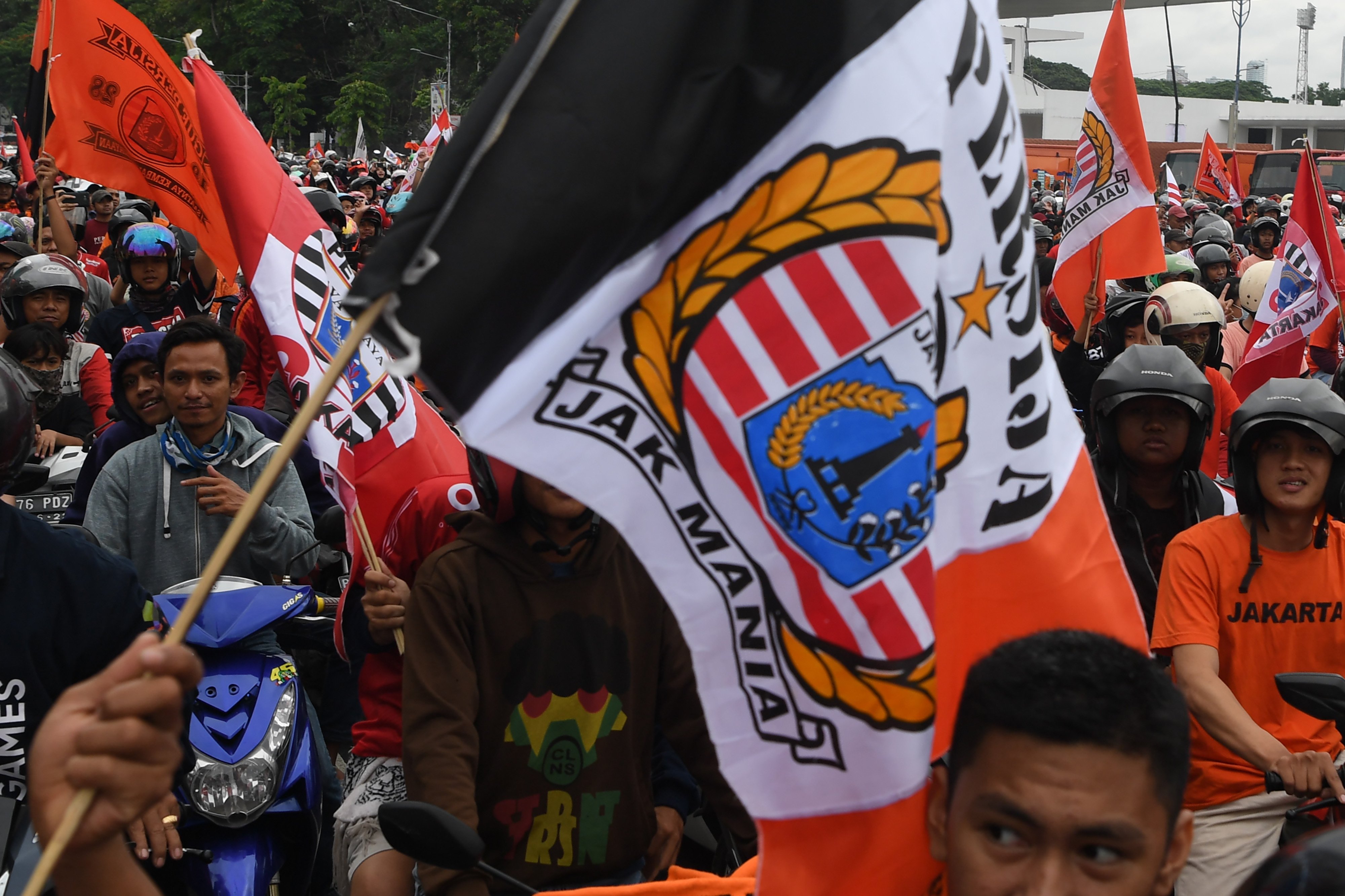 Para Suporter Persija