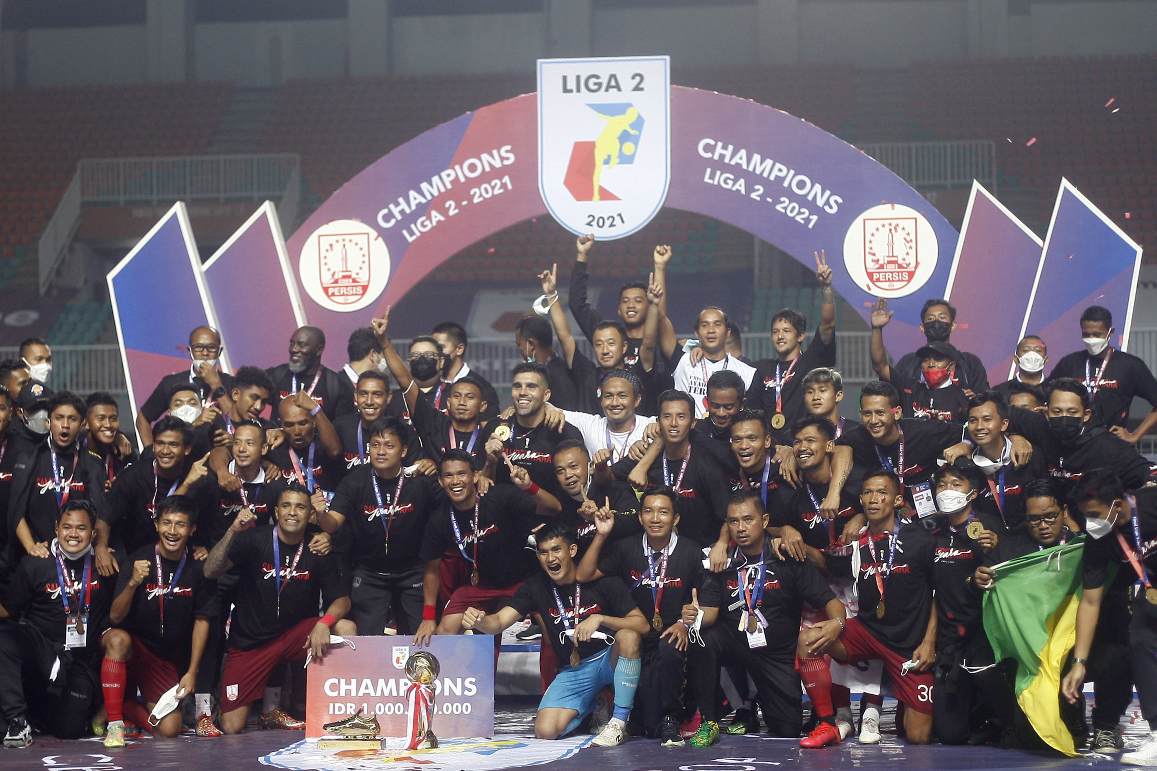 Persis promosi ke Liga 1 setelah menjuarai Liga 2.