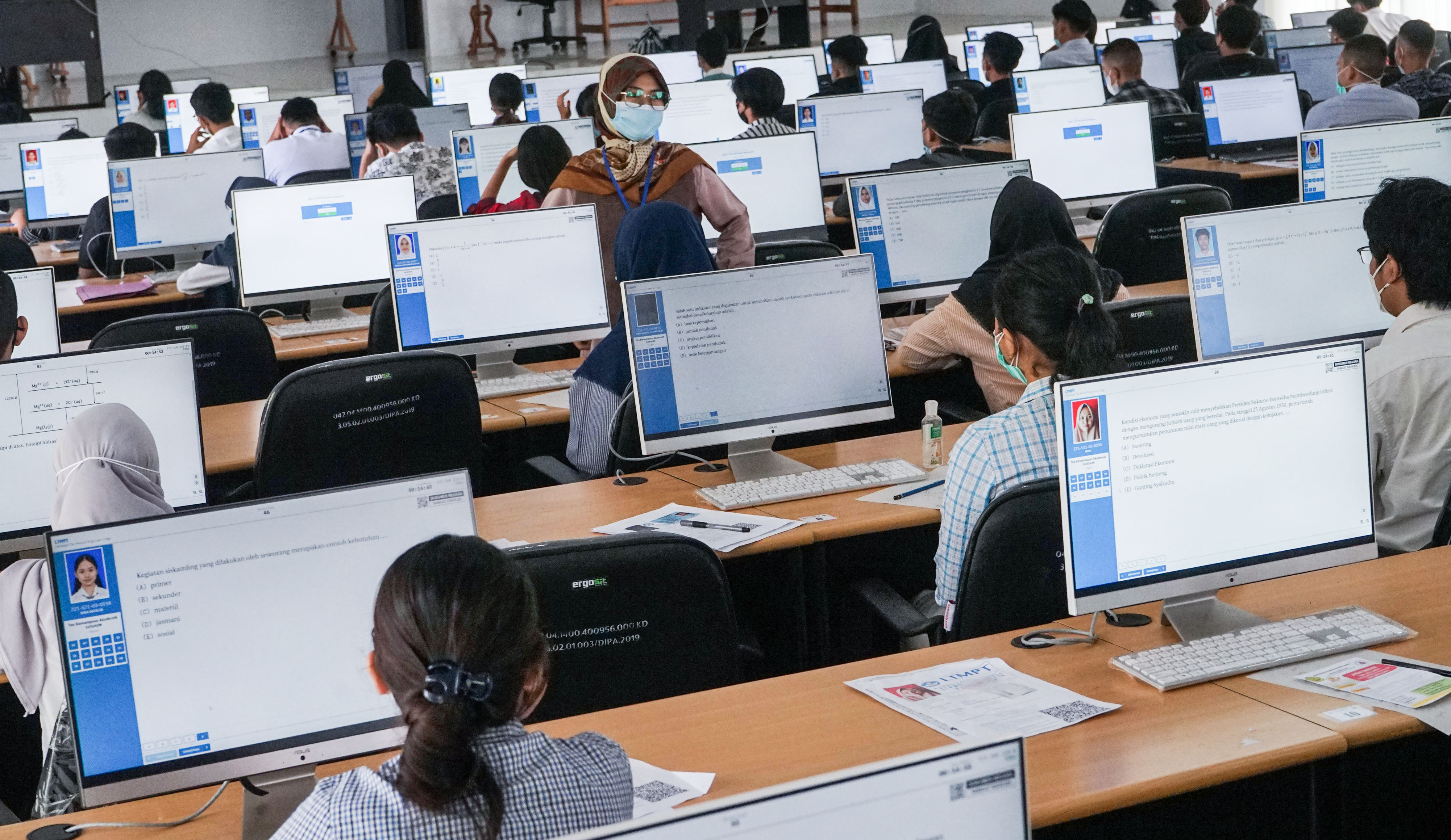 Baru 5 Jam Dibuka Pengisian PDSS Sudah Diakses 2,4 Juta Kali