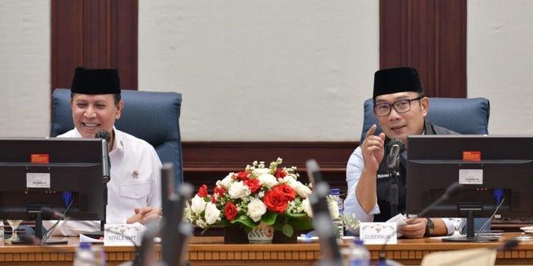 Gubernur Jabar Ridwan Kamil menggelar silaturahim kebangsaan dengan Kepala BNPT Boy Rafli Amar di Gedung Sate, Bandung, Rabu (12/1).