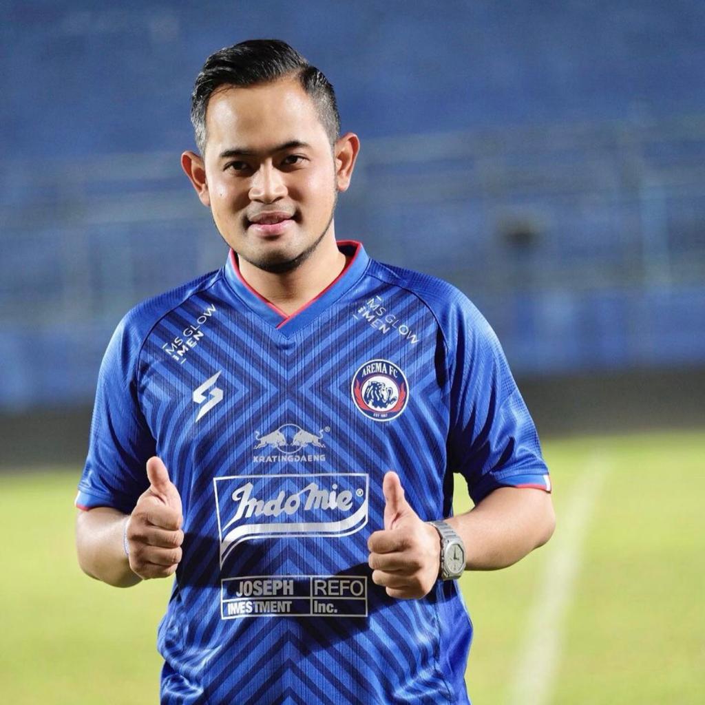 Presiden Arema FC  Gilang Widya Pramana.
