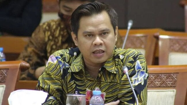 Erick Thohir Intruksikan BUMN Konsolidasikan Zakat Melalui BAZNAS
