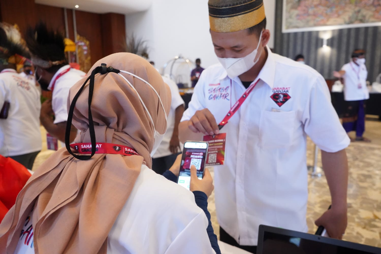 Gunakan Teknologi untuk Majukan Bangsa