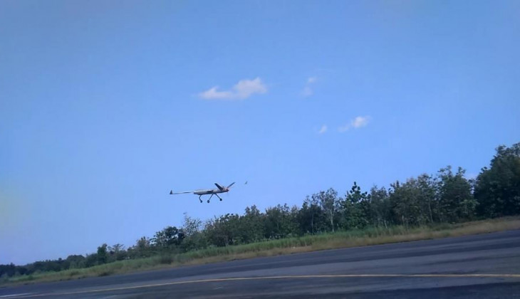 Elang Caraka, pesawat tanpa awak untuk mendeteksi dini kebakaran hutan rancangan UGM.