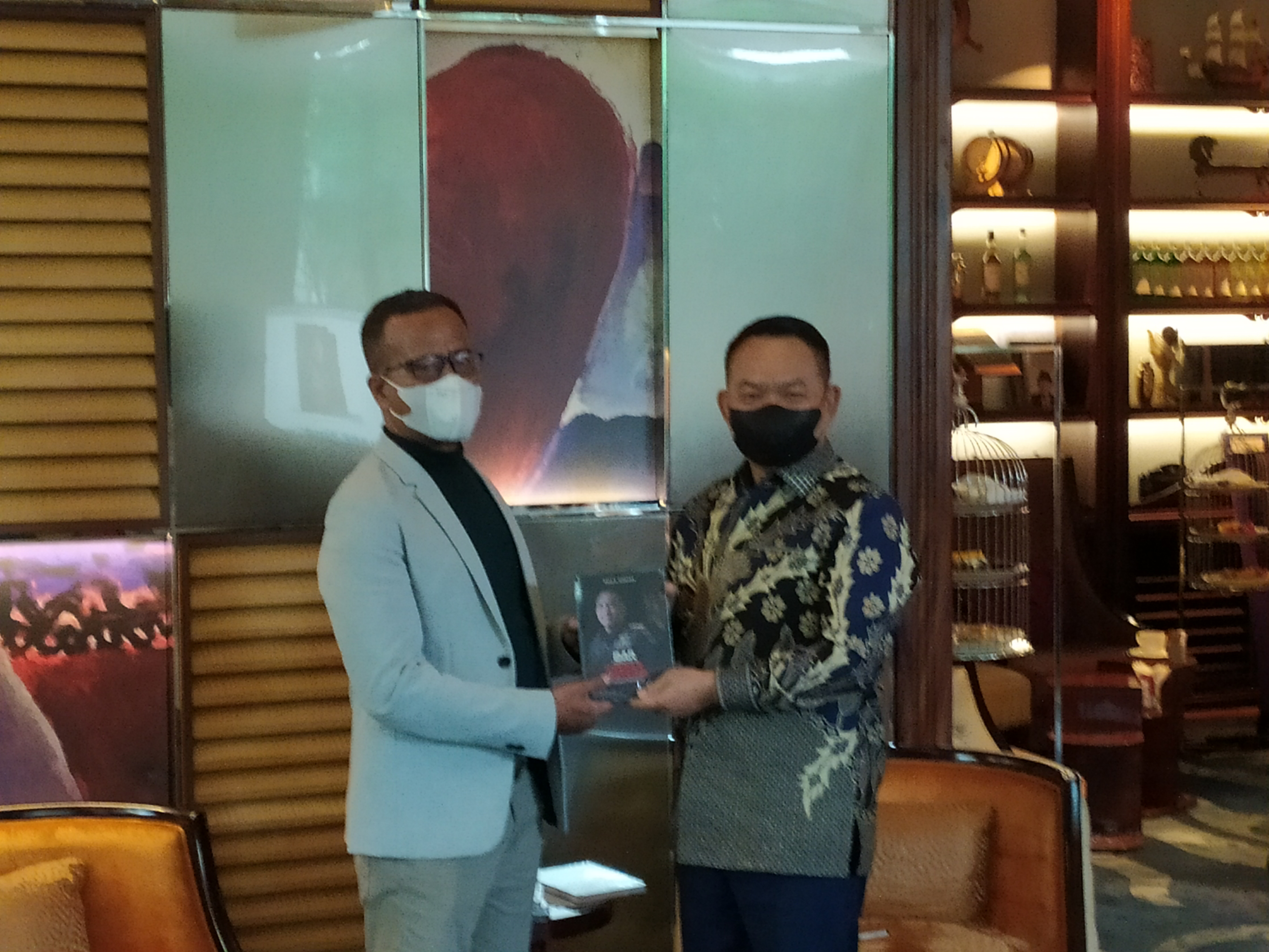 KSAD Jenderal Dudung Abdurachman meluncurkan buku: Membongkar Operasi Psikologi Gerakan Intoleransi.