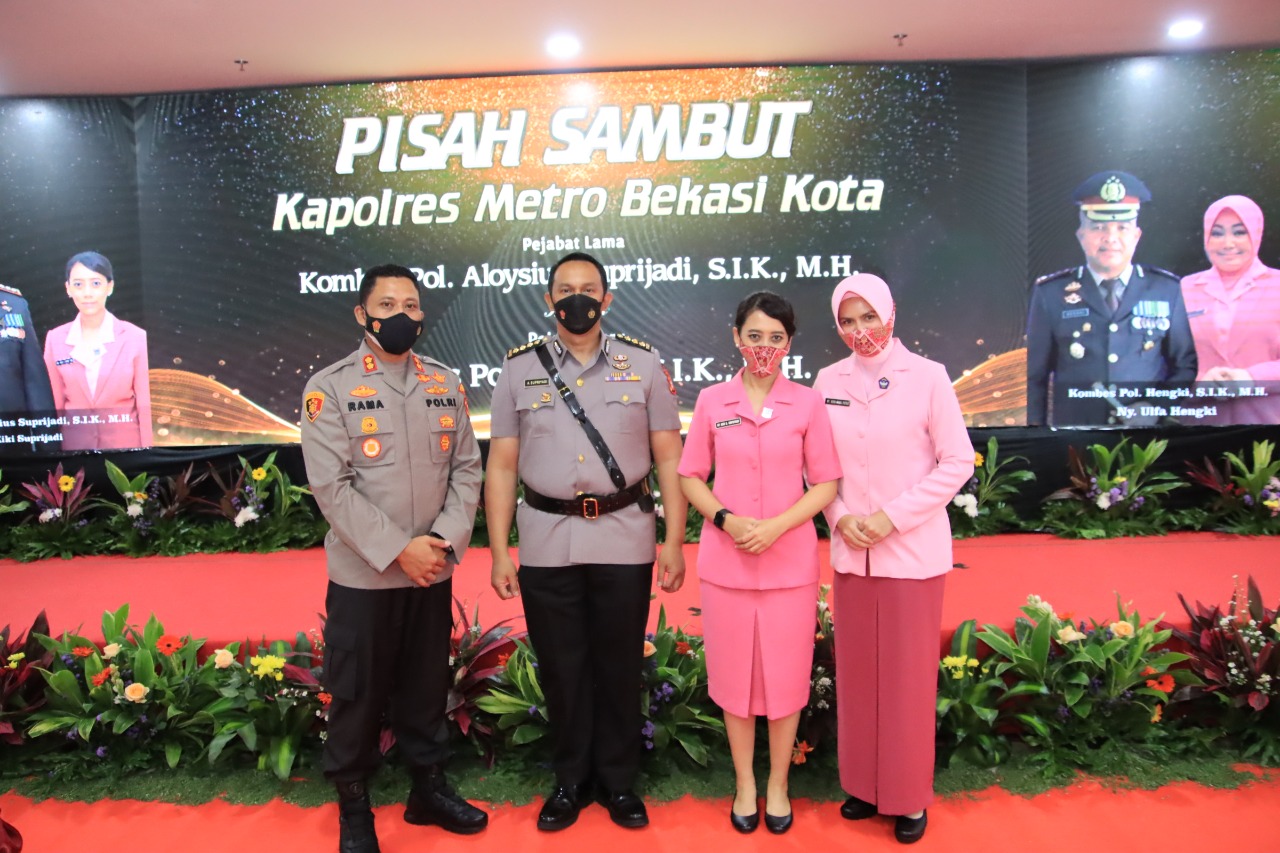 Kombes Pol Hengki resmi menggantikan Kombes Aloysius Supriyadi menjadi Kapolres Metro Bekasi Kota. 