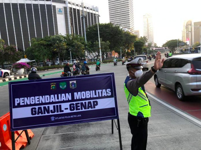 Penerapan aturan ganjil-genap di masa PPKM.