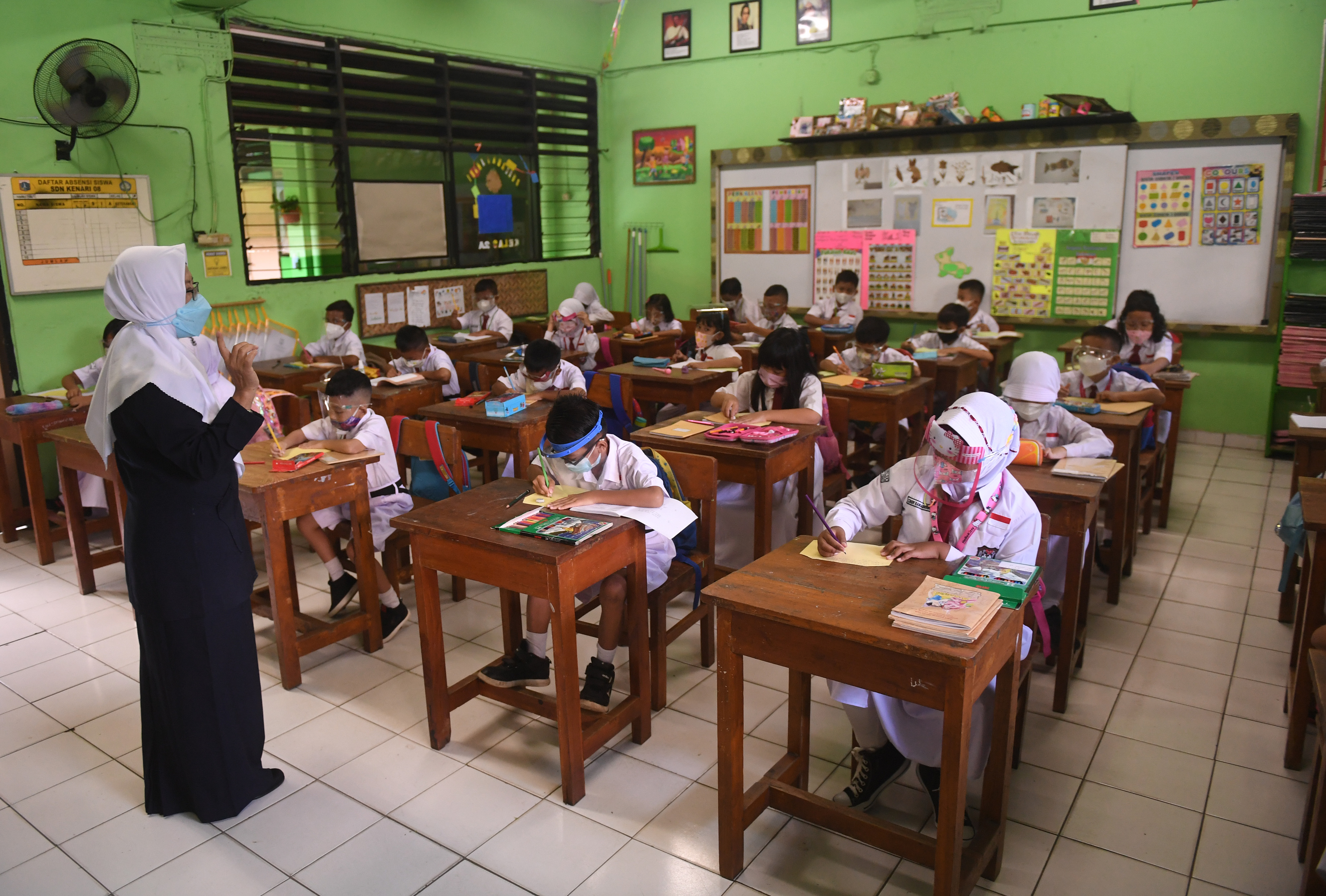 KSP : Belajar Tatap Muka 100% Sudah Pertimbangkan Kesiapan Pihak Sekolah