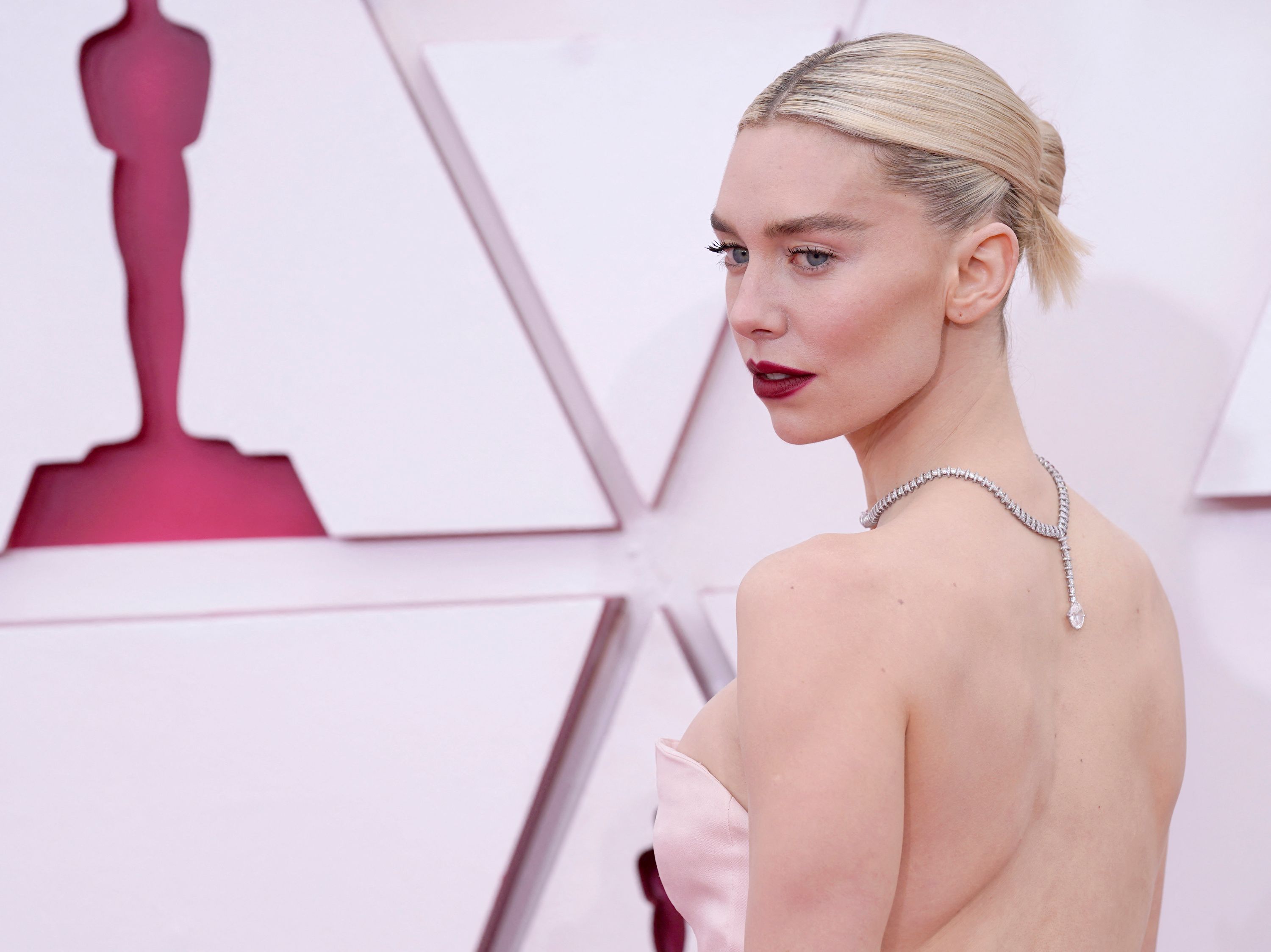 Aktris Vanessa Kirby