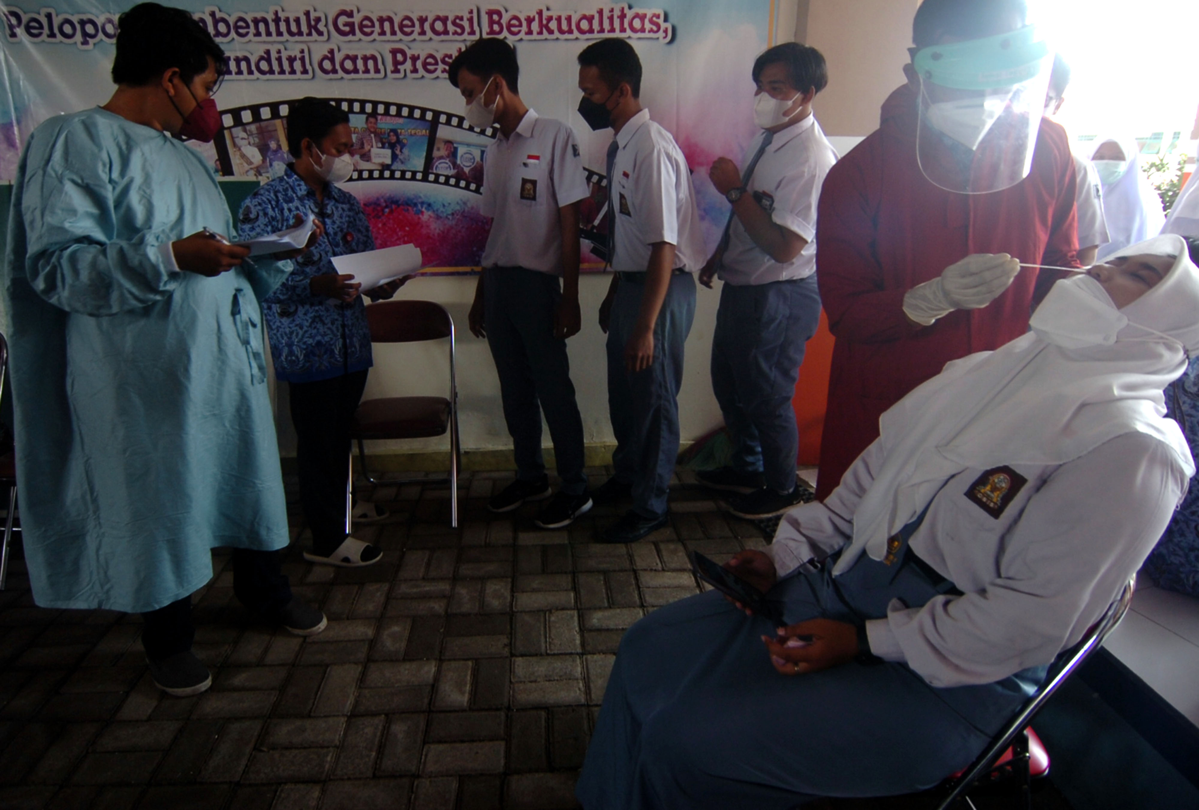 Kemendikbud-Ristek: Sekolah Tidak Terpapar Covid-19 Tetap Lanjutkan PTM