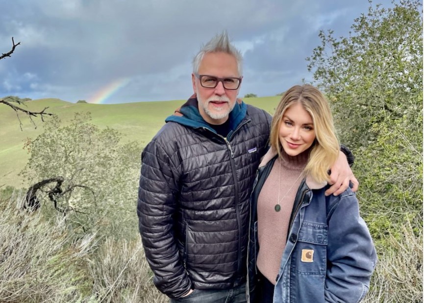 Pasangan selebritas James Gunn dan Jennifer Holland