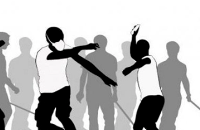 Polisi Bubarkan Aksi Tawuran Antar Pelajar di Jakarta Barat