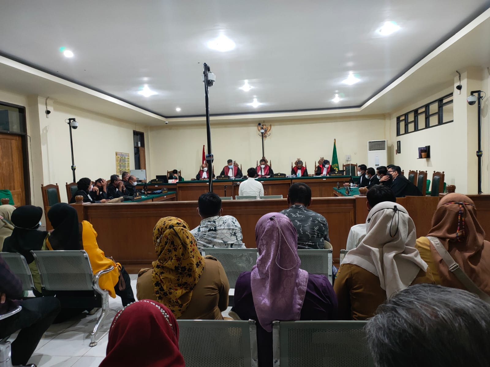 Suasana persidangan di Pengadilan Tipikor Kendari