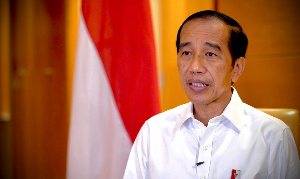 Presiden Joko Widodo memberikan keterangan pers terkait kasus Covid-19 di Indonesia