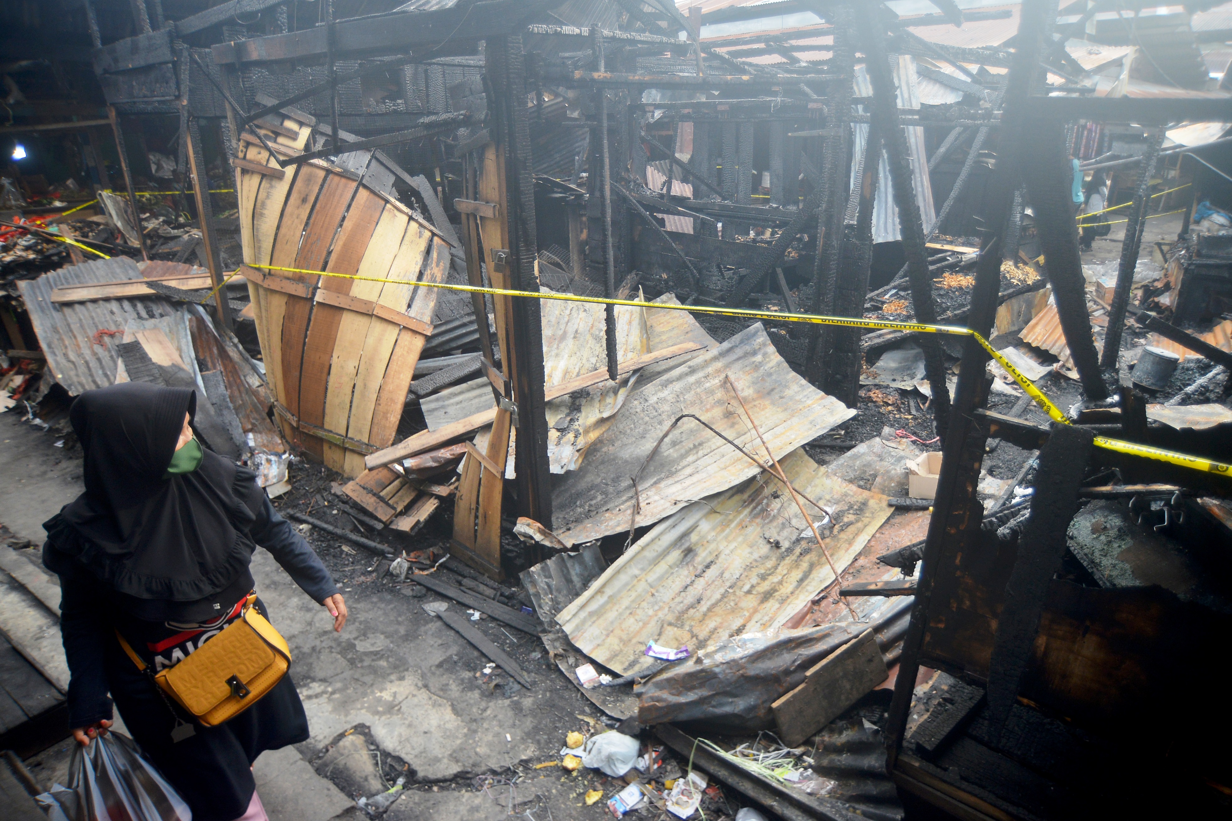 Kondisi pasar bawah Bukittinggi setelah terbakar.
