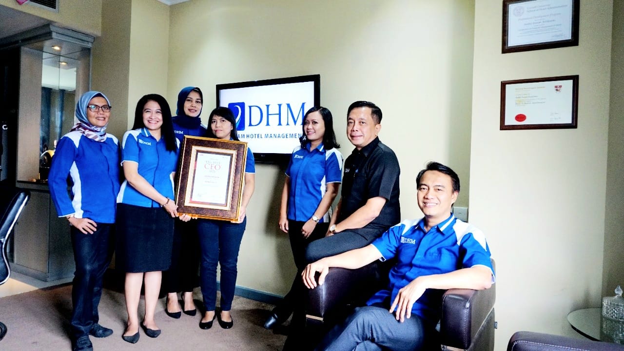 CEO PT Dafam Hotel Management Raih Penghargaan Best CEO