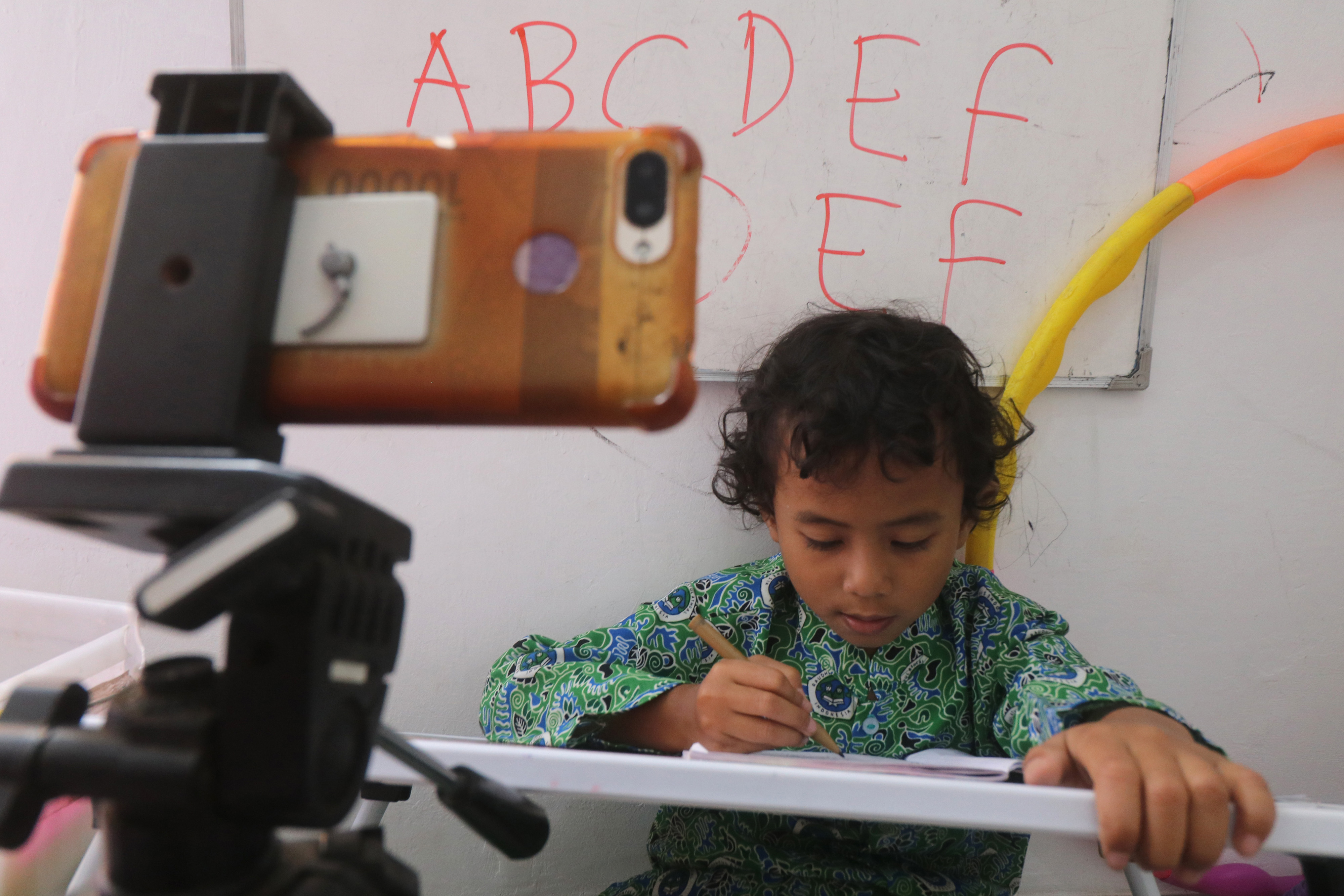 Ilustrasi belajar daring