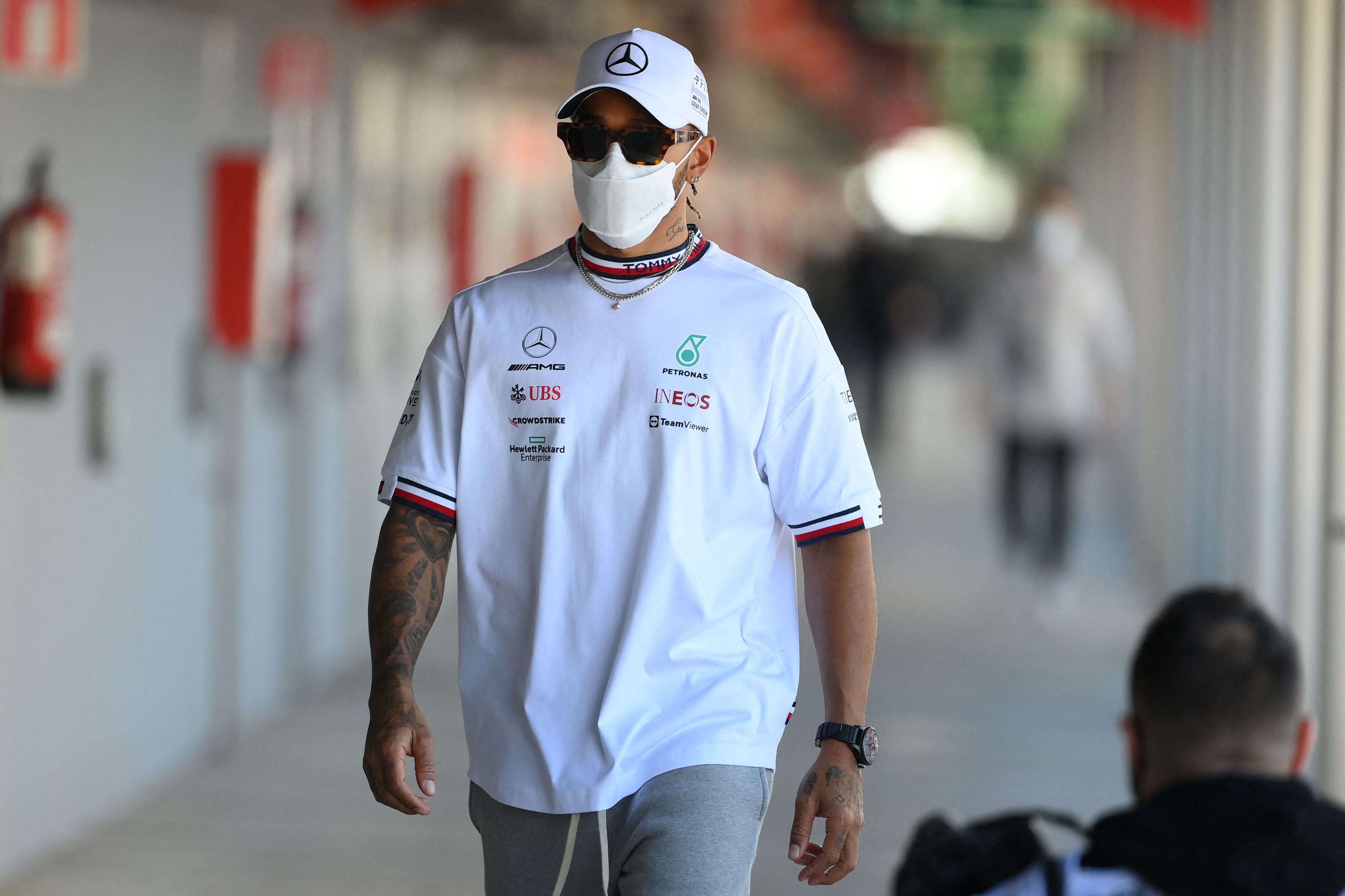 Pembalap Mercedes Lewis Hamilton