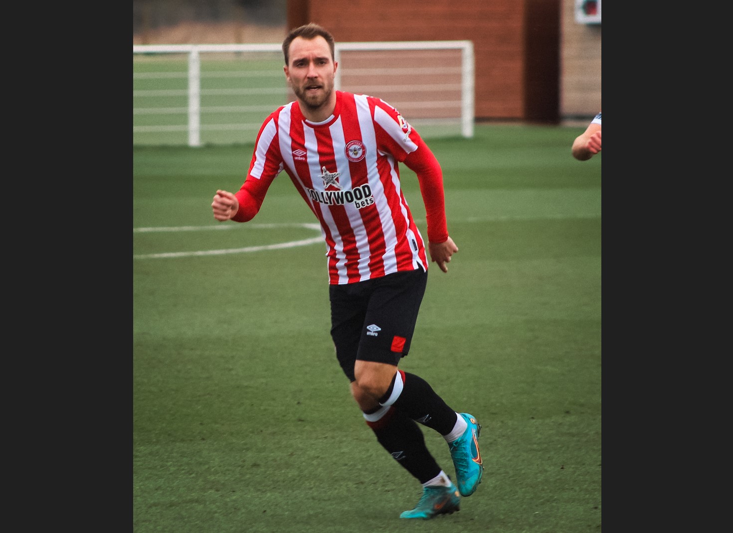 Christian Eriksen tampil di laga pertamanya berseragam Brentford