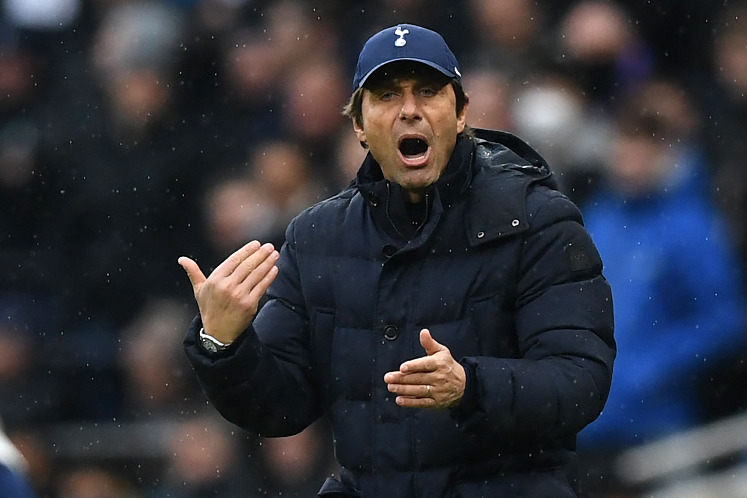 Pelatih Tottenham Hotspur Antonio Conte