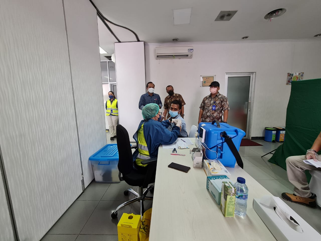 Vaksinasi oleh Danone SN