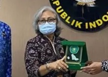 Deputi Bidang Koordinasi Politik Luar Negeri Kemenkopolhukam Rina Soemarno