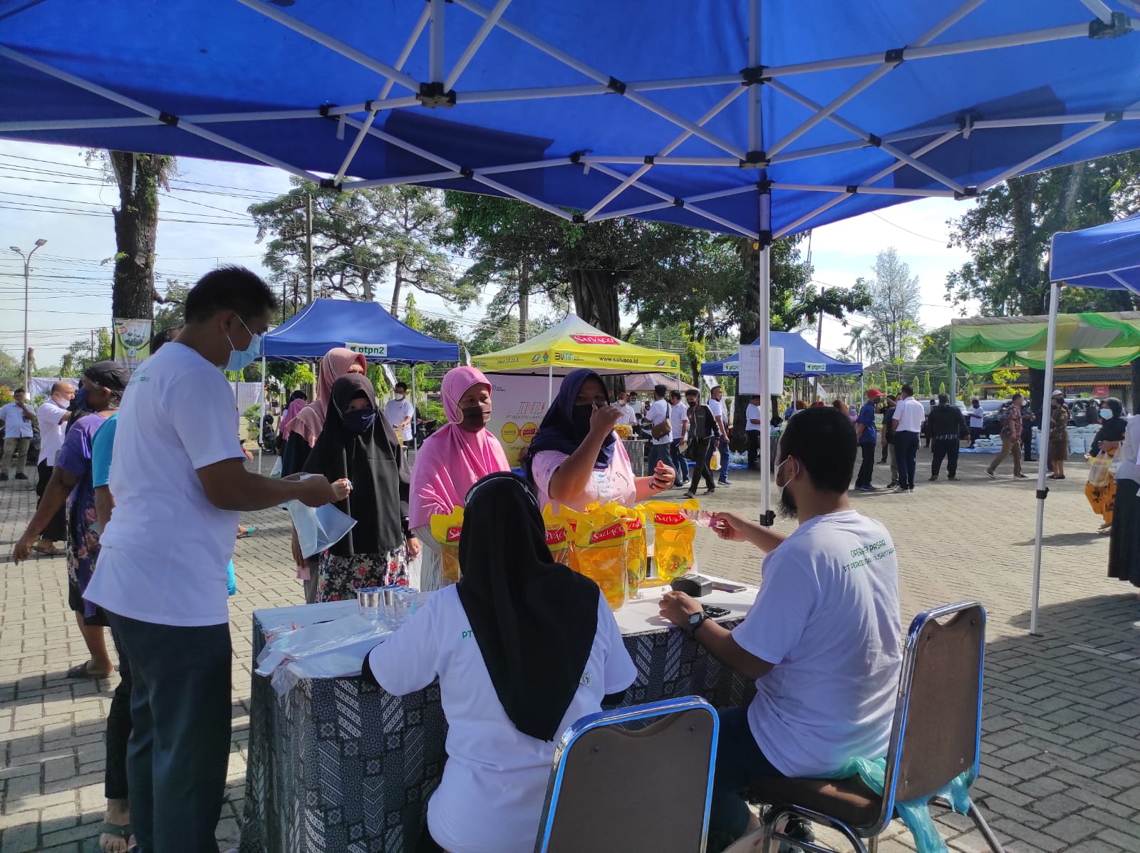 Operasi Pasar Minyak Goreng yang digelar PTPN Grup di Sumut