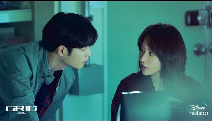 Cuplikan adegan dari serial Grid
