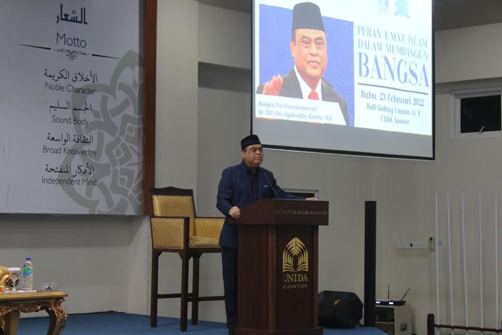 Waketum Dewan Masjid Indonesia Berkunjung ke Gontor