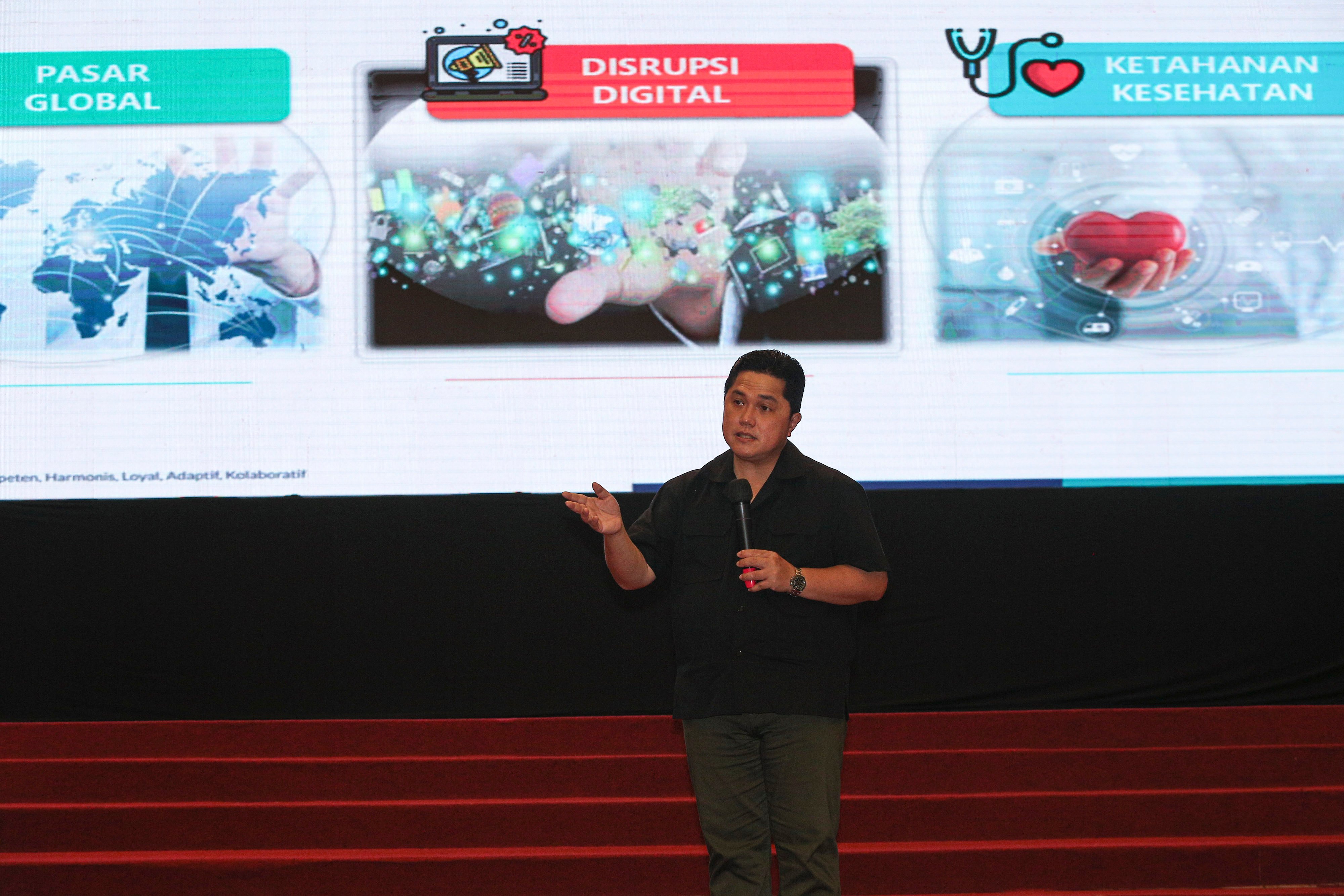  Menteri BUMN Erick Thohir